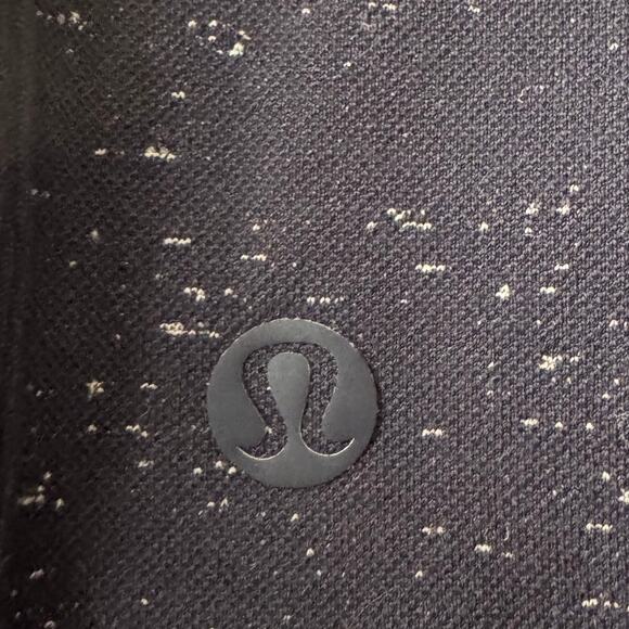 Lululemon Free To Flow 7/8 Tight Blue Tied White Legging Size 2 - Picture 8 of 10